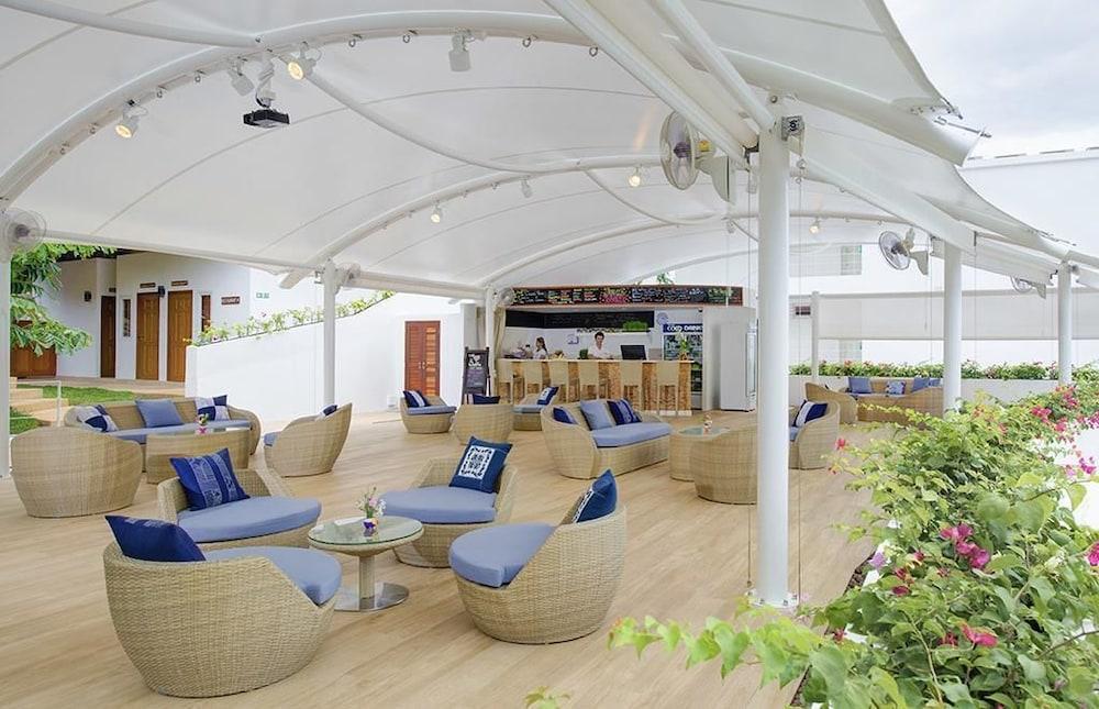 Shanaya Residence Ocean View Kata Екстер'єр фото