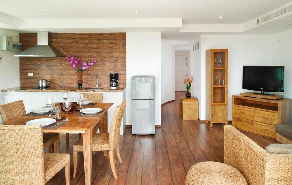 Shanaya Residence Ocean View Kata Екстер'єр фото