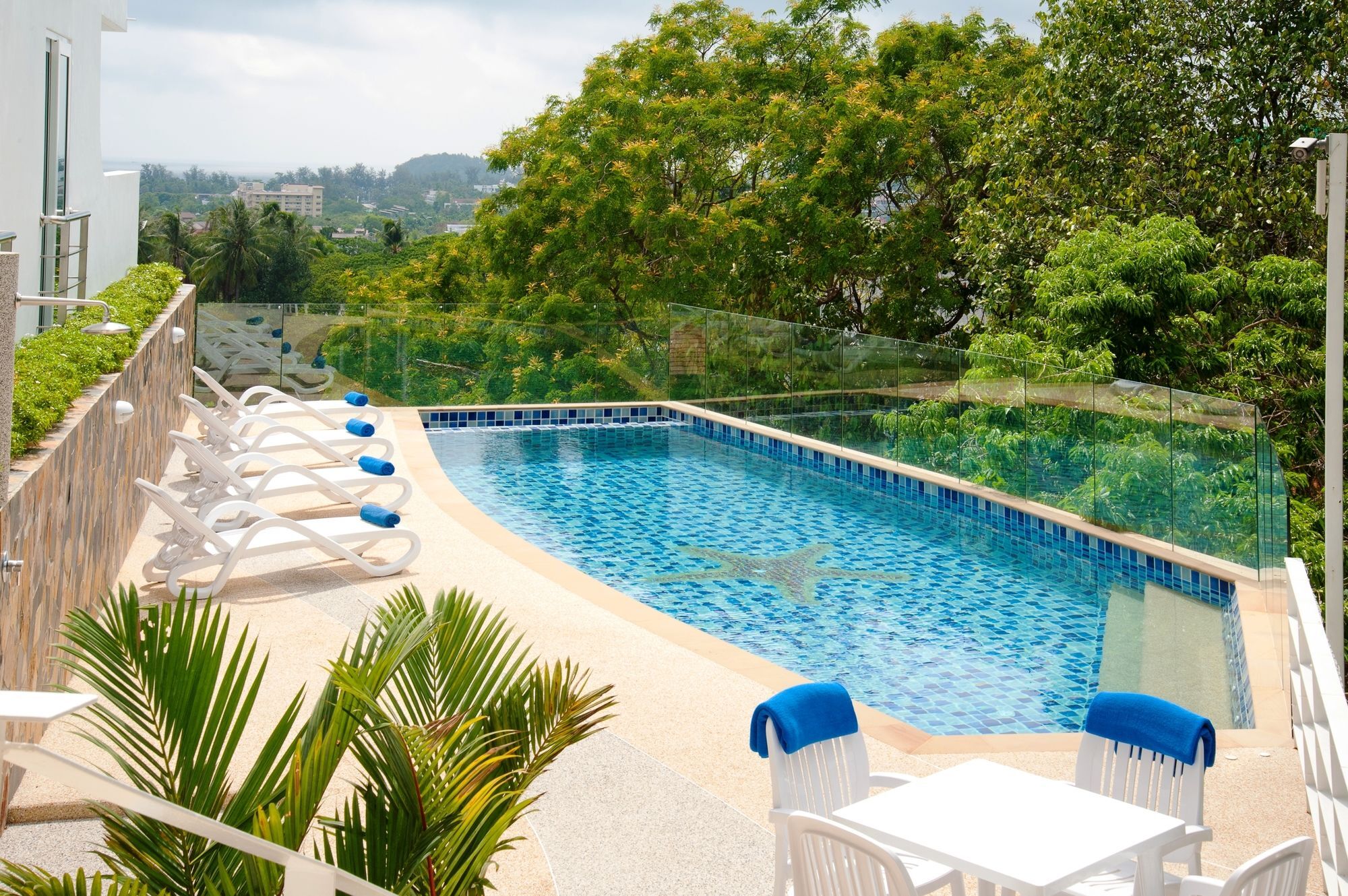 Shanaya Residence Ocean View Kata Екстер'єр фото
