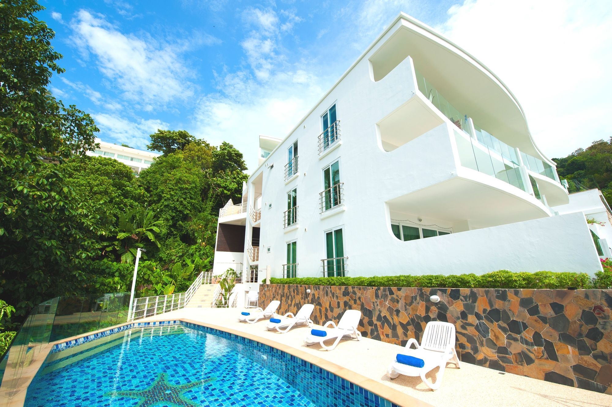 Shanaya Residence Ocean View Kata Екстер'єр фото